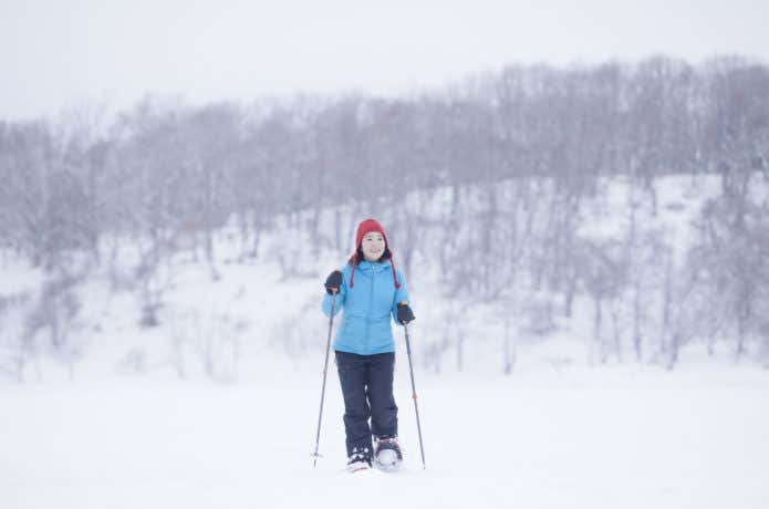 初心者でも大丈夫！ 今年こそモンベルの『スノーシュー』で雪山