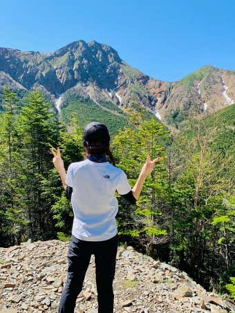 登山を楽しむ様子