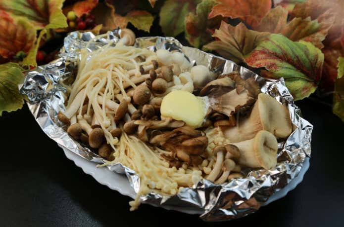 キノコのホイル焼き