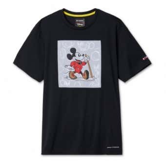 ディズニーゼロルールズグラフィックTシャツ