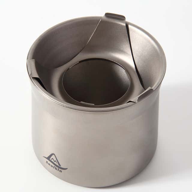 純チタン製coffee&teaメーカー　三脚フィルターホルダー　使用例