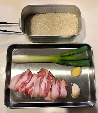 ネギ塩豚バラ炊き込みご飯　メスティンレシピ