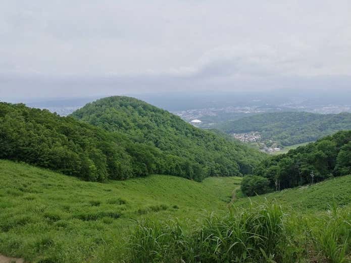 藻岩山の山頂近くにあるスキー場