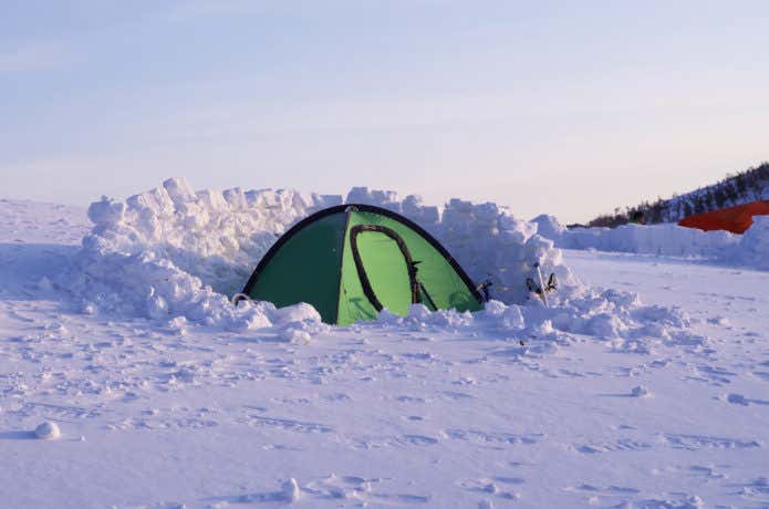 雪山幕営