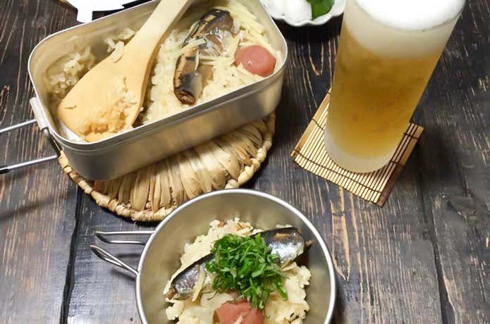 イワシ缶と梅干しの炊き込みご飯