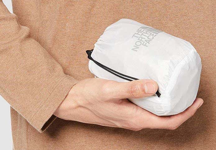 ベンチャージャケット収納