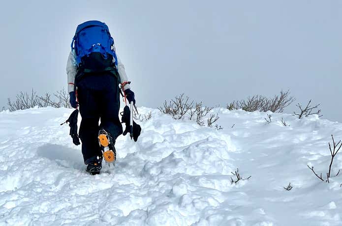 正しいアイゼン歩行で安全な雪山登山を！
