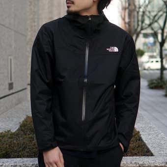 THE NORTH FACE＞「ベンチャージャケット」で雨の日も軽快に街へ出よう