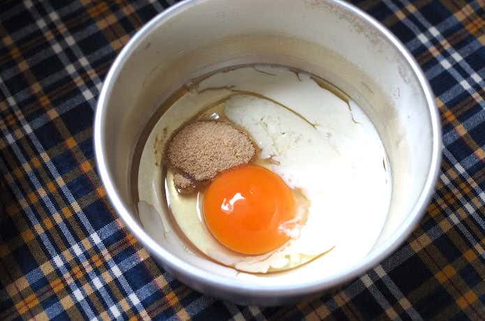 材料を混ぜる