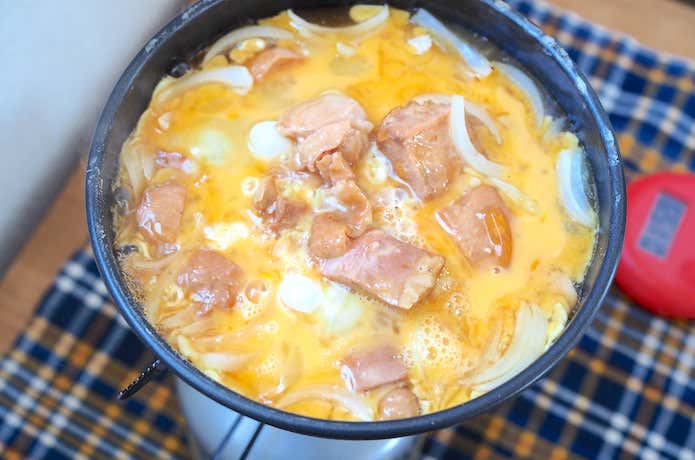 焼き鳥缶詰　調理　卵