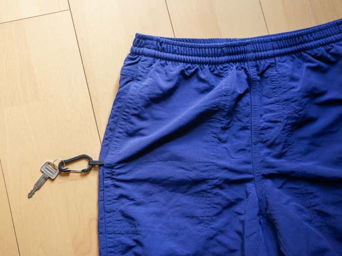 パタゴニアのバギーズパンツのキーループ