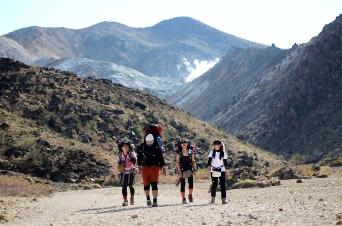 久住山・千里浜を歩くメンバー