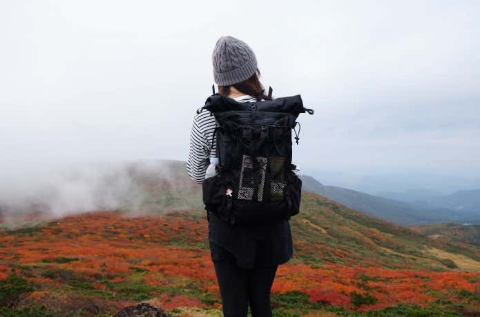女性向け登山情報ページ「POLE POLE」アンバサダーザックの中身（登山装備・持ち物）