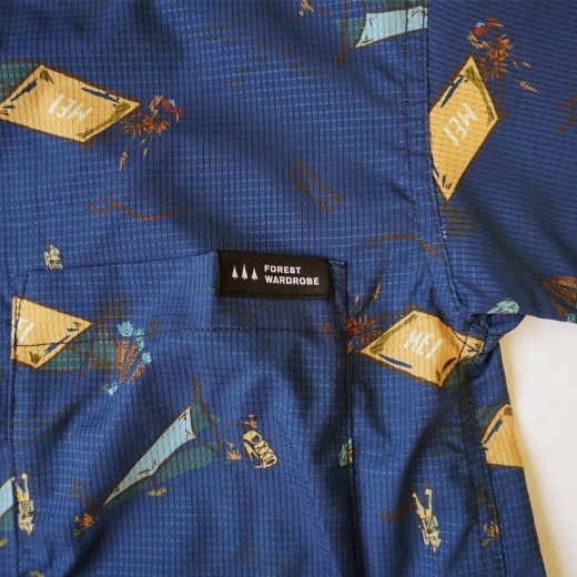 PATTERNED OPEN COLLER SHIRT