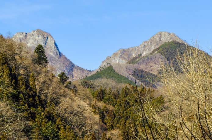 二子山