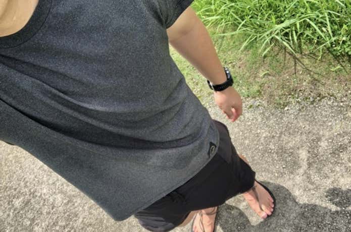 山町カットソー黒子　目立たない汗じみ