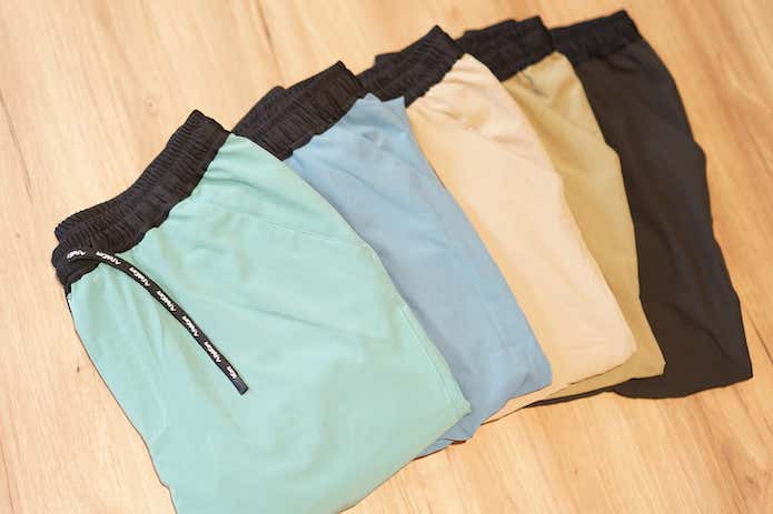 トラベルシェルパンツ　カラーバリエーション