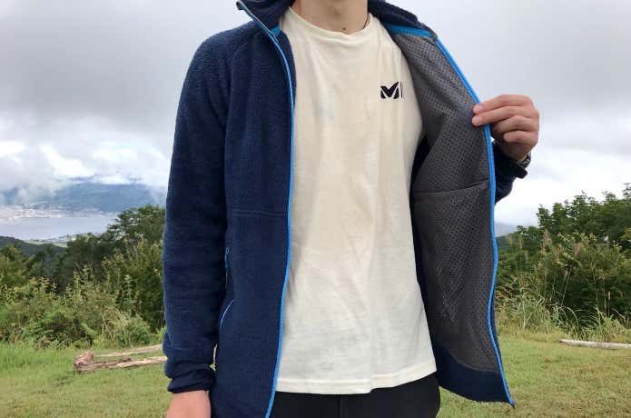 M ロゴ ASA Tシャツ　汗
