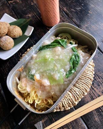 カニのあんかけ焼きそば　完成