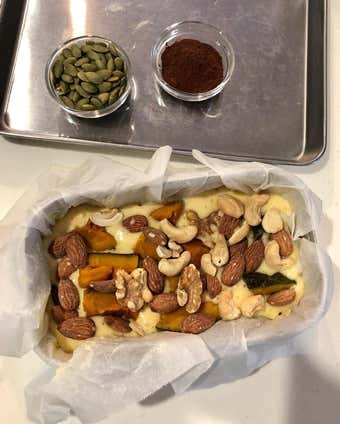 材料を入れる
