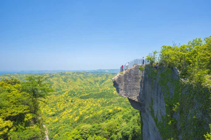 鋸山の地獄のぞき