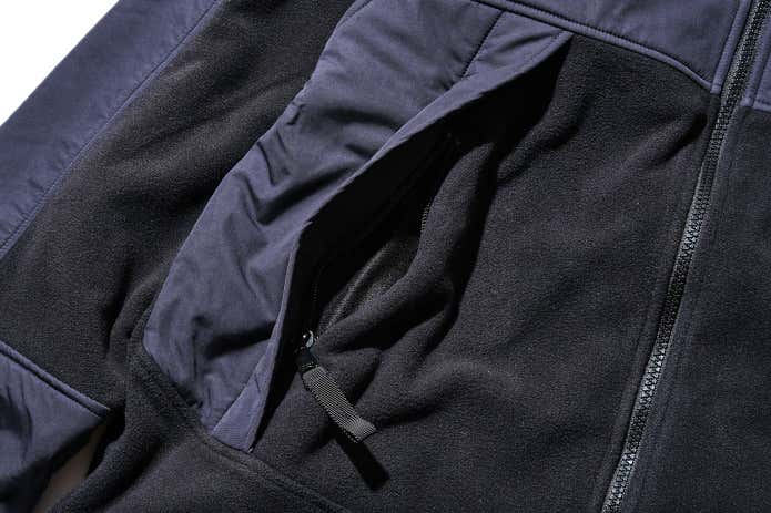 MOUNTAIN HARDWEAR 「オゾンジャケット」