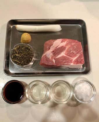 ほうじ茶煮豚の材料