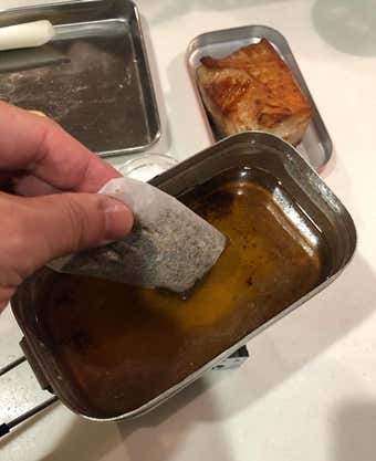 ほうじ茶で煮出す