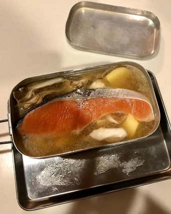 材料を加えていく