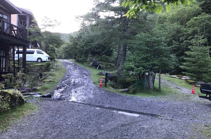 唐沢鉱泉登山口