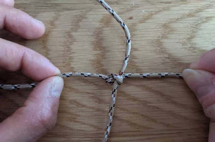 編み込み開始位置