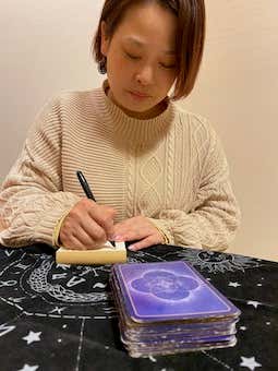 占い中の蓮月さん