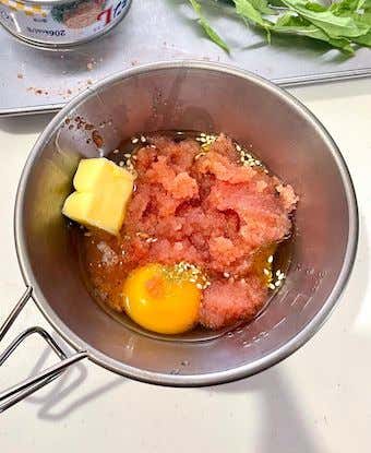 合わせソースを混ぜ合わせる