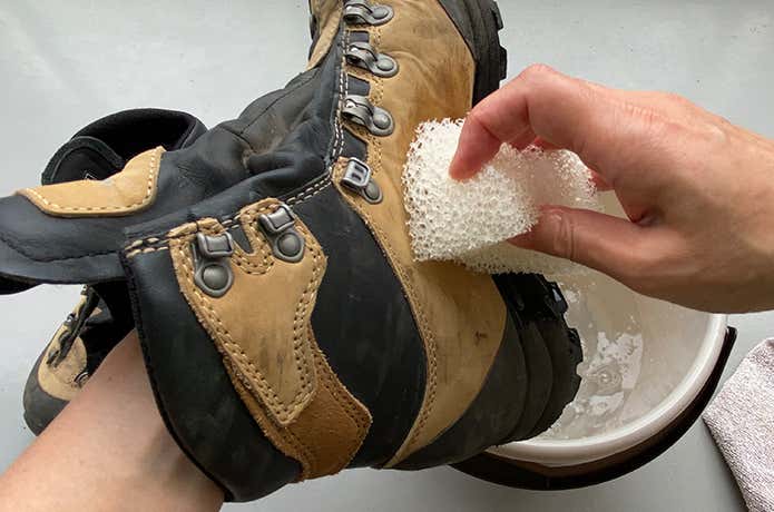 登山靴の正しい《洗い方&保管方法》はコレ！永く大切に使いたい人必見