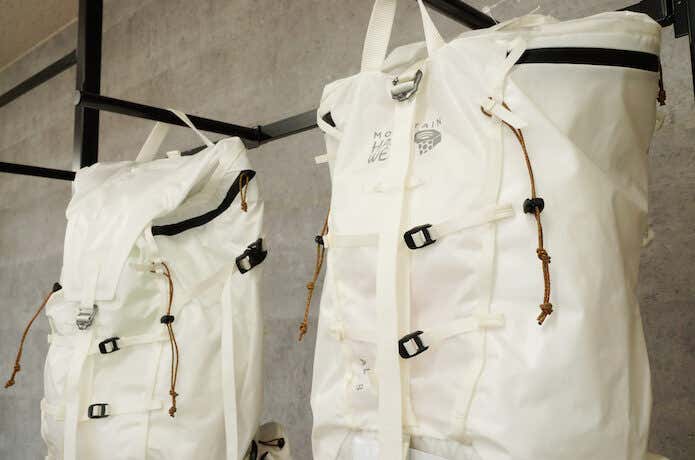 白いザックで登山がもっと楽しくなる