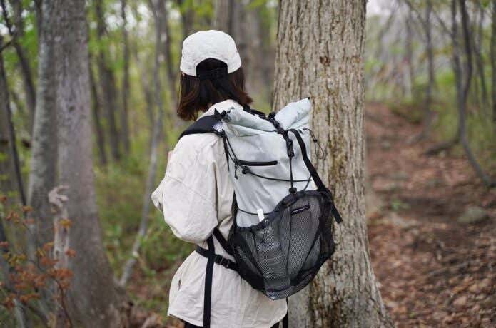 バックパック 白 登山