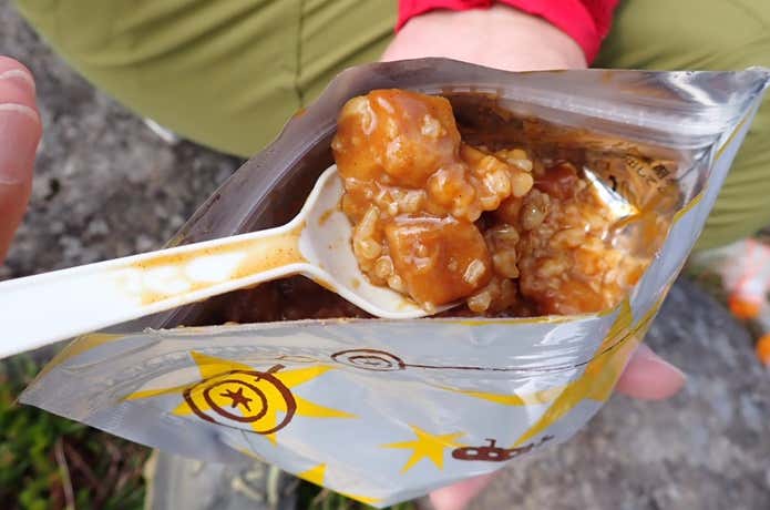 尾西のカレーライスセットの完成図