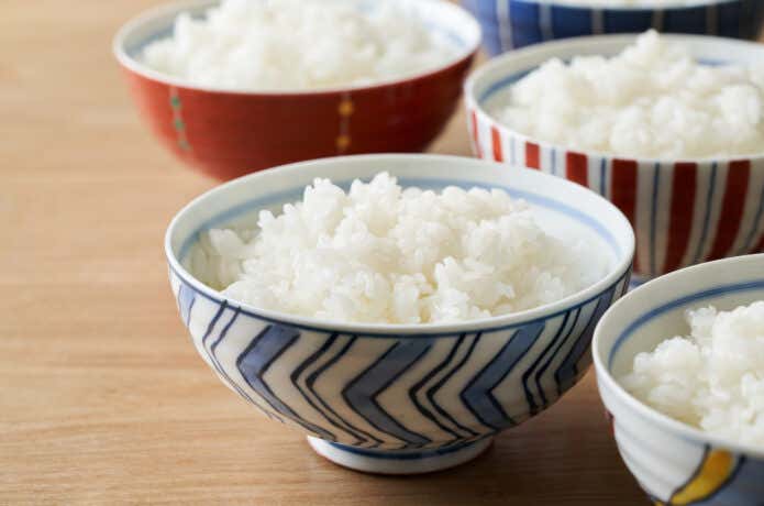 白米とお茶碗