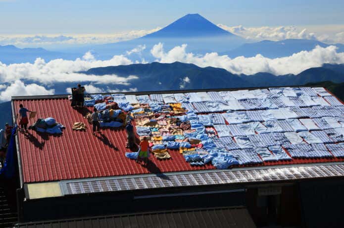 山小屋の布団