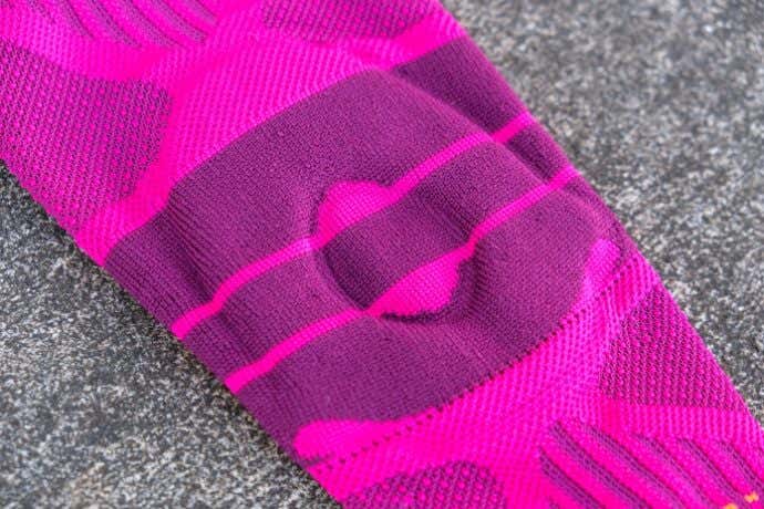 ＜BAUERFEIND＞SPORTS KNEE SUPPORT