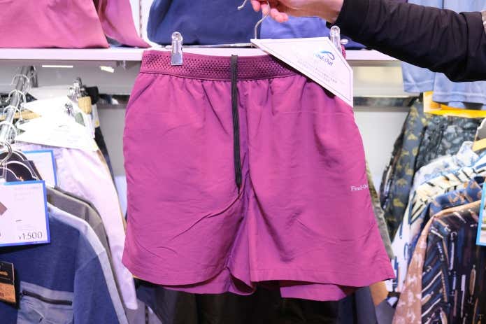 ワークマン水陸両用撥水パッカブルショートパンツ