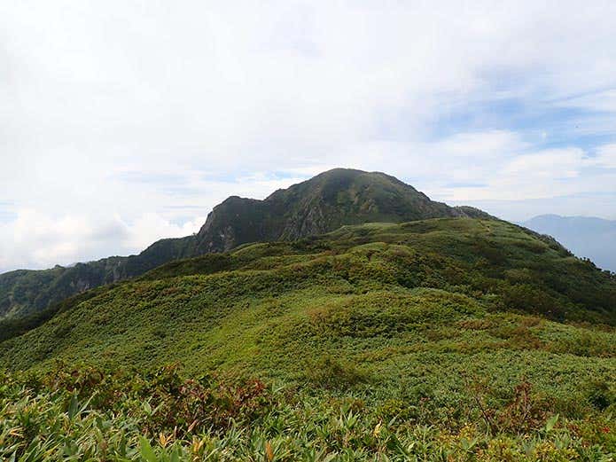 雨飾山登山道