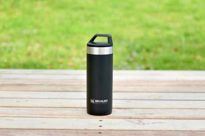 スタンレー　水筒　人気！ スタンレー タンブラー 水筒 ストロー付き STANLEY クエンチャー