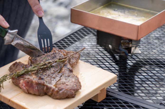 安心の「燕三条製」銅による驚異の熱効率！固形燃料でステーキが焼ける