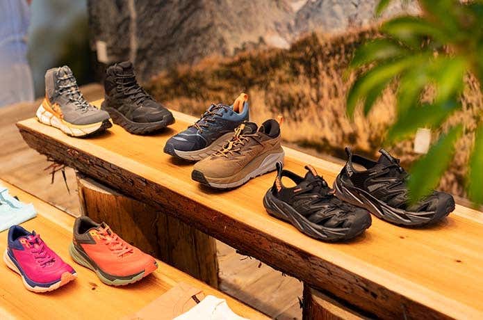 HOKA 期間限定ストア　シューズラインナップ