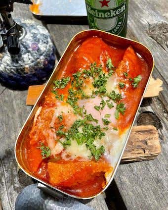 メスティン　レシピ　ミートソースカレーパン煮込み