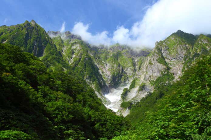 魔の山・谷川岳と死の山・御巣鷹山を行き交う物語