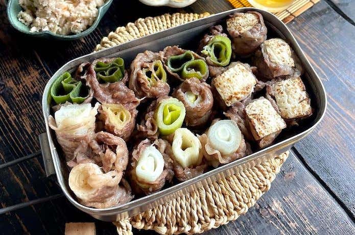 メスティン　レシピ　巻き巻き牛すき焼き