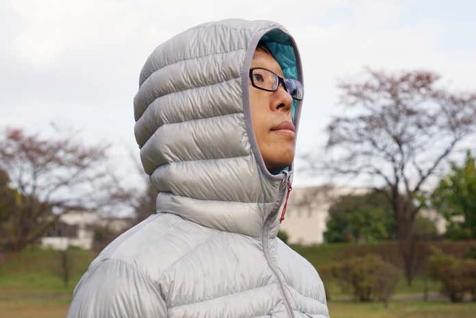 行動中に着る冬季登山用ダウンウェア。ナンガの「ミニマリスム