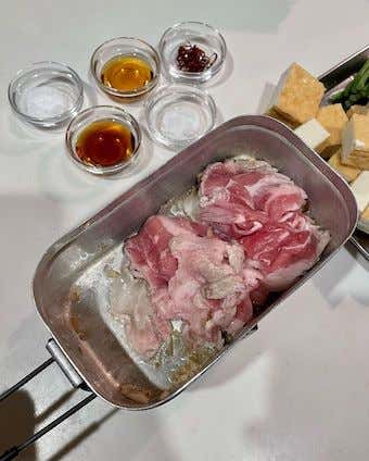 豚肉と厚揚げのナンプラー炒め　メスティン　レシピ